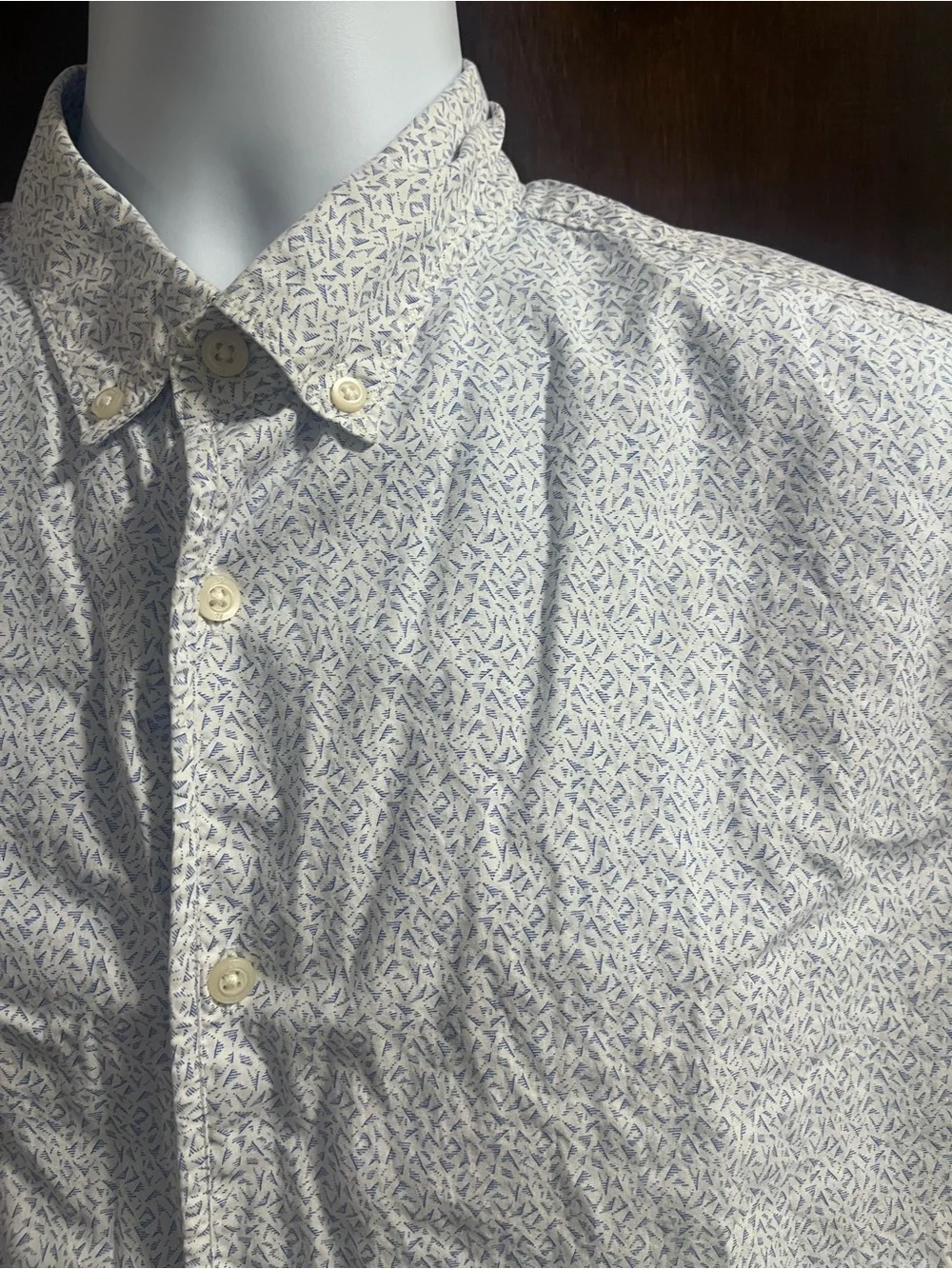 Banana Republic Men's Size L White  Geometric Camden Fit Button Up Short Sleeve